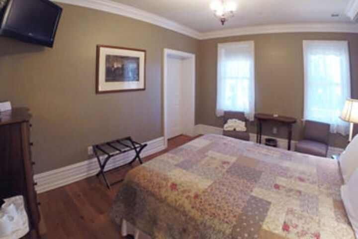 Room 57 of 100