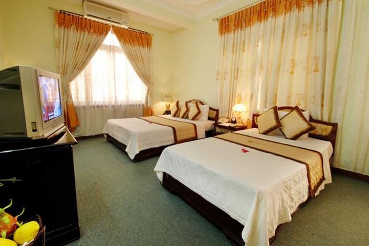 Room 15 of 31