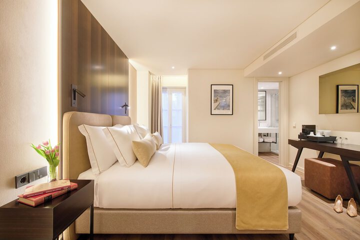 Room 14 of 70