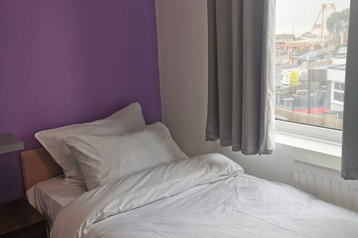 Room 7 of 69
