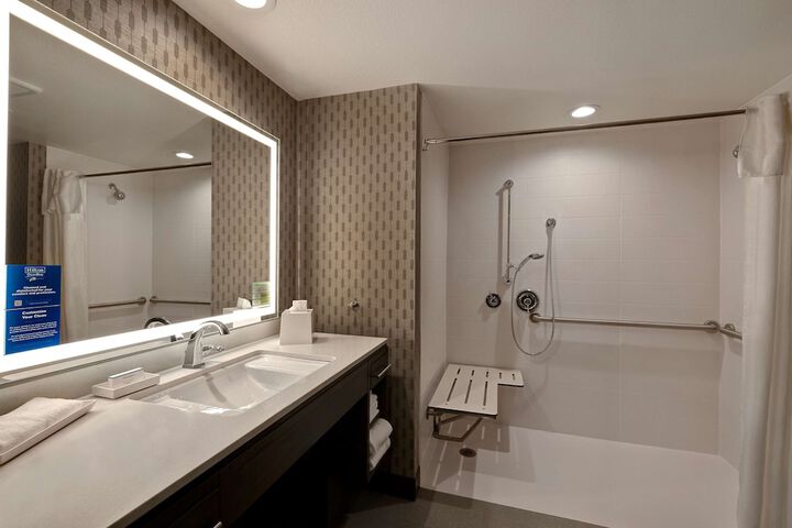 Bathroom shower