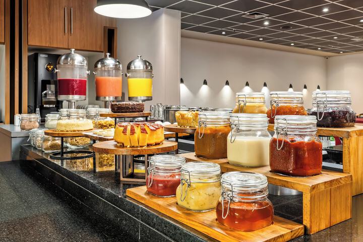Breakfast buffet