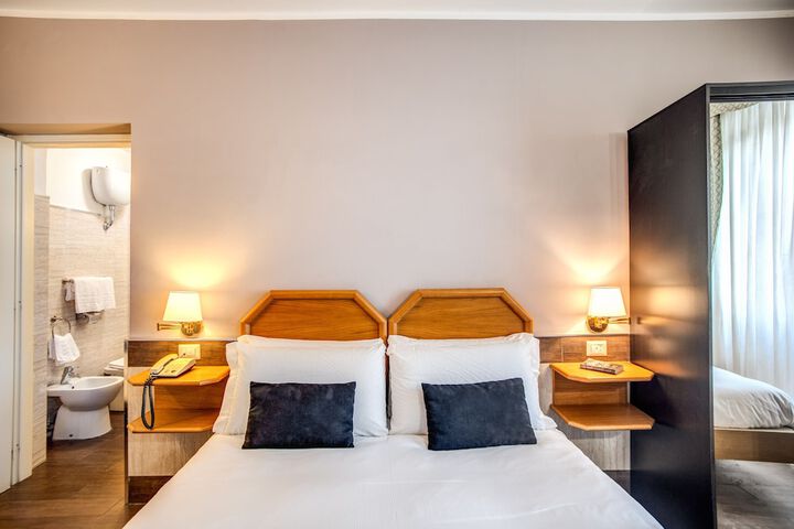 Room 21 of 68