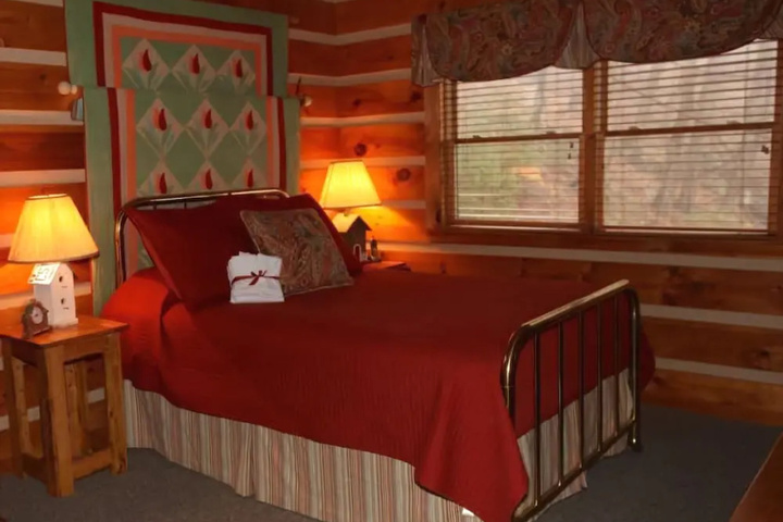 Room 3 of 19