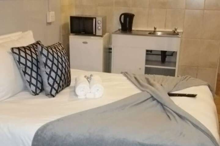Room 15 of 21