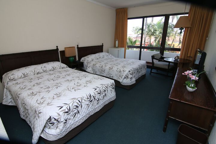 Room 16 of 61