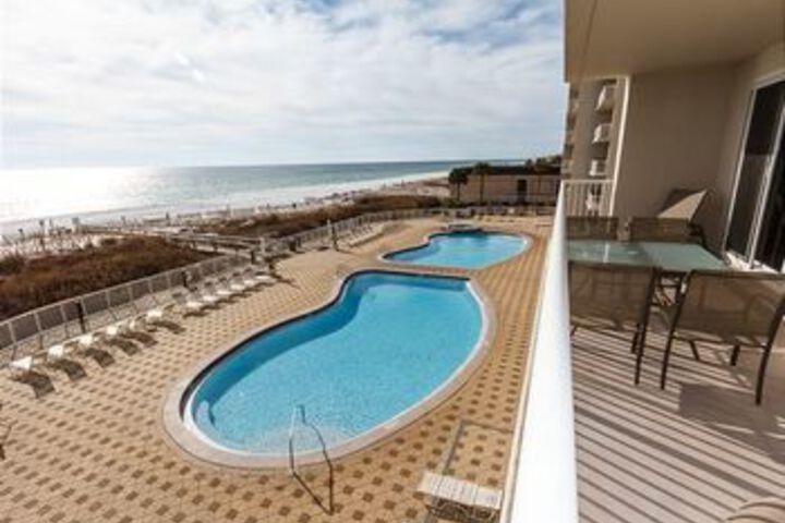 Pool 39 of 46