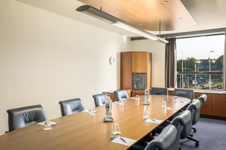 Meeting 32 of 40