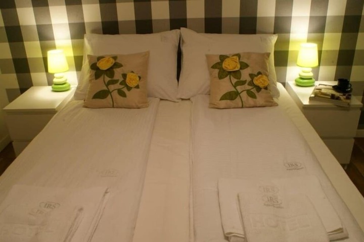Room 7 of 57