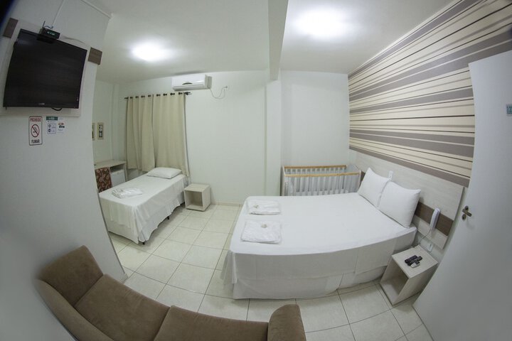 Room 29 of 61
