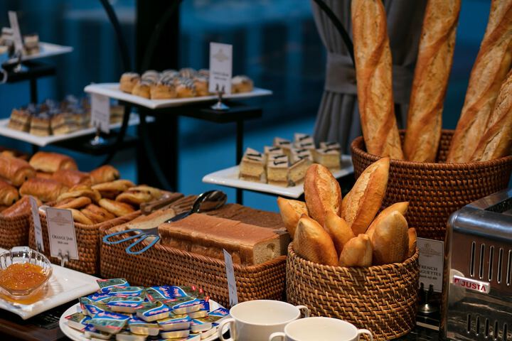 Breakfast/Coffee Service 108 of 133