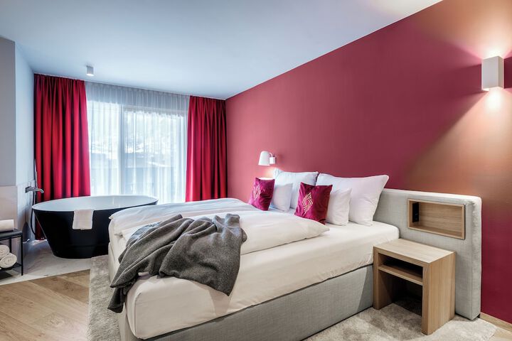Room 46 of 105