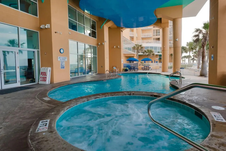 Pool 14 of 48
