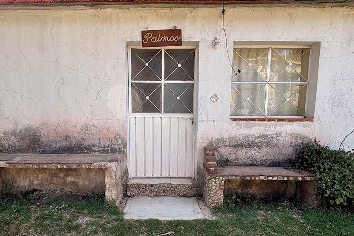 Room 37 of 210