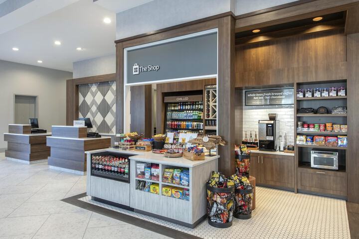 Snack bar