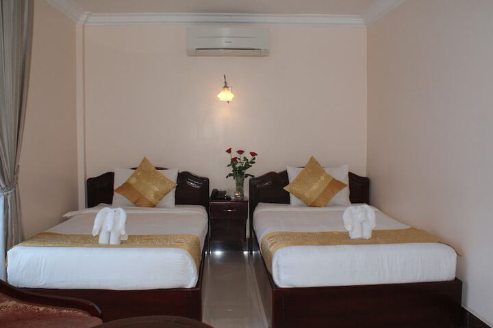 Room 9 of 67