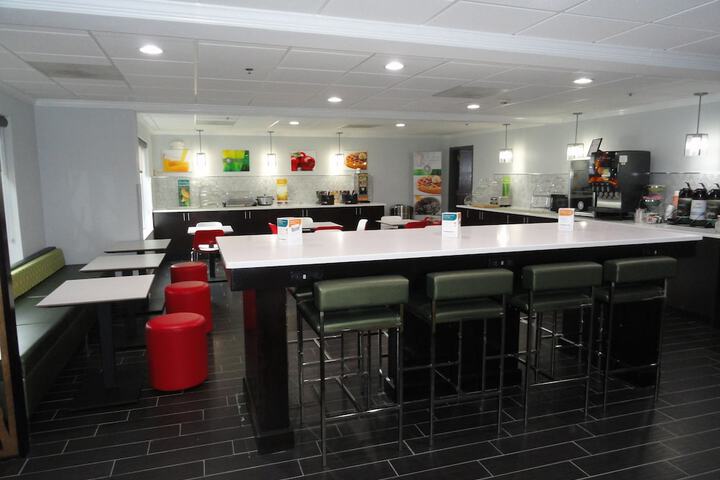 Food court