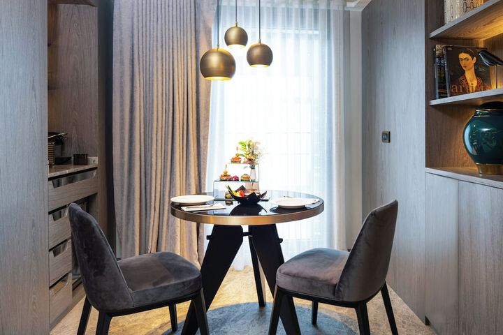 Room 46 of 104