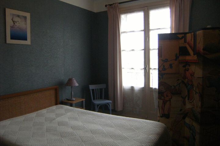 Room 28 of 53