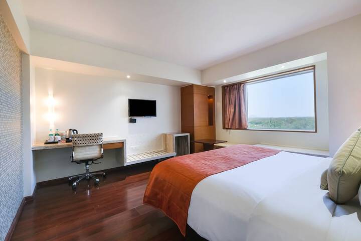 Room 25 of 50