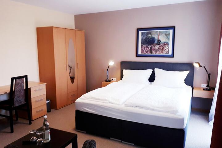 Room 25 of 55
