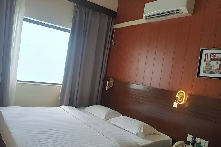 Room 29 of 72