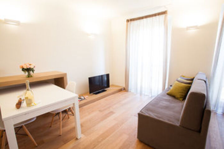 Room 42 of 46