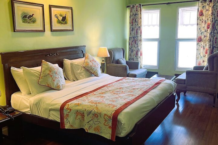 Room 12 of 56