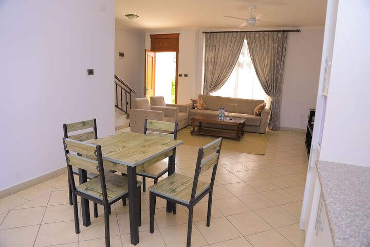 Room 20 of 98