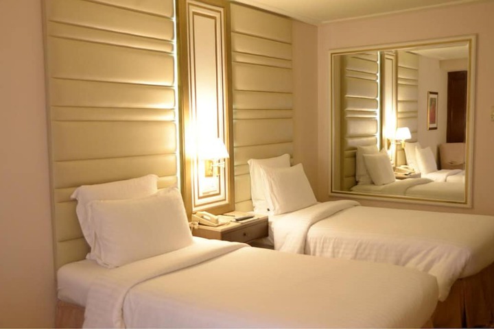 Room 20 of 54