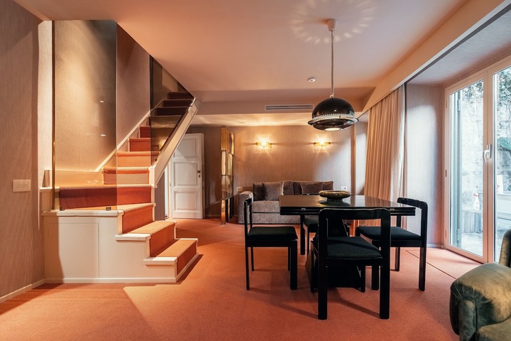 Room 20 of 63