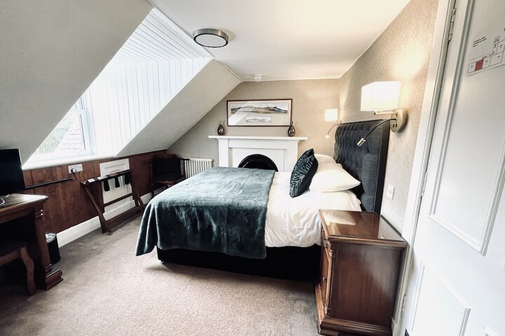 Room 21 of 54