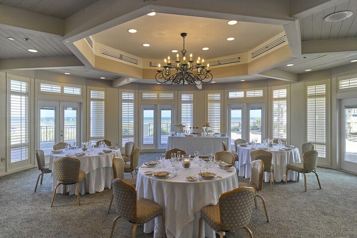 Banquet hall
