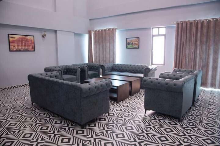 Hotel Interior 4 of 30