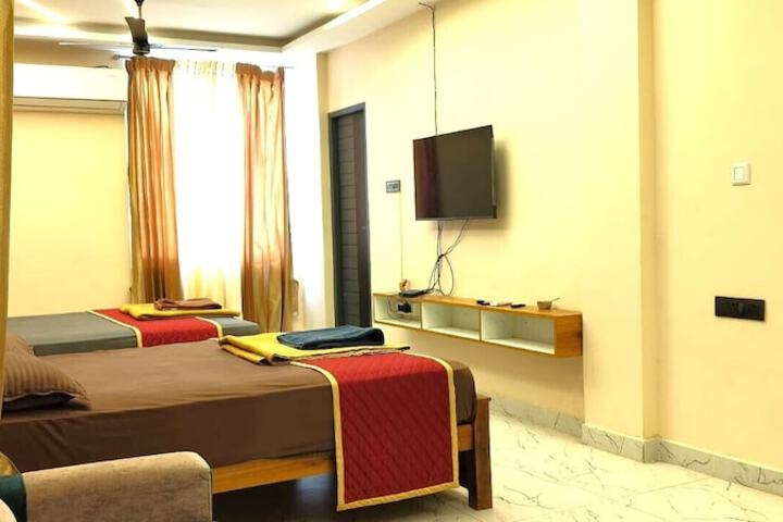 Room 42 of 117