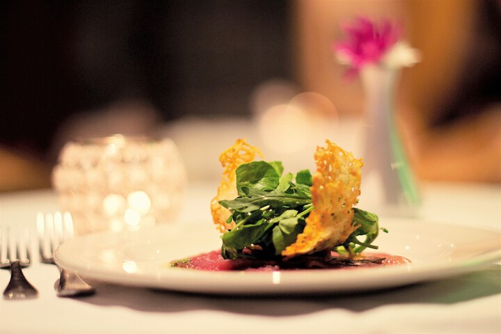 Dining 25 of 54