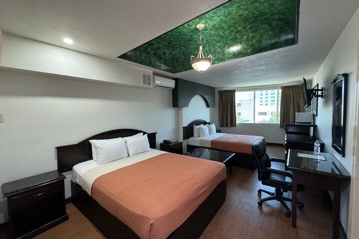 Room 14 of 89
