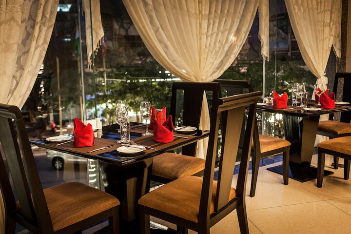 Dining 159 of 184