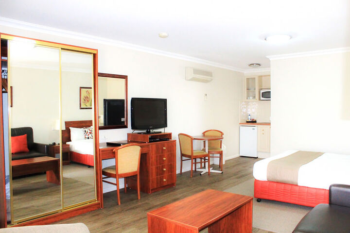 Room 60 of 136