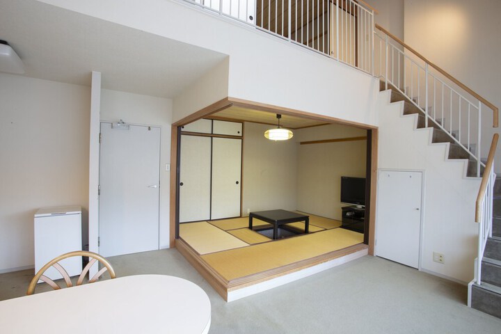 Room 36 of 108