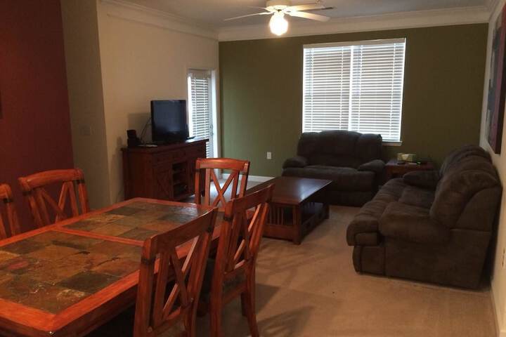 Room 16 of 33