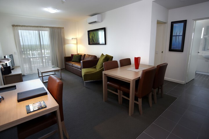 Room 16 of 46
