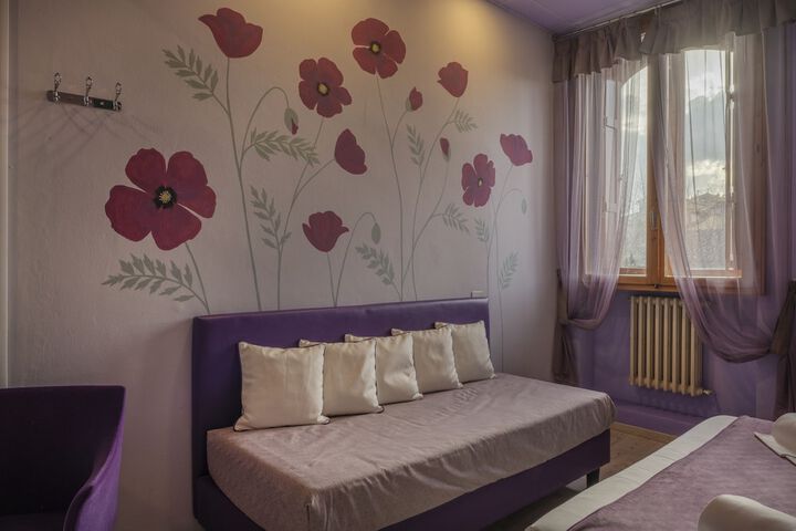 Room 15 of 104