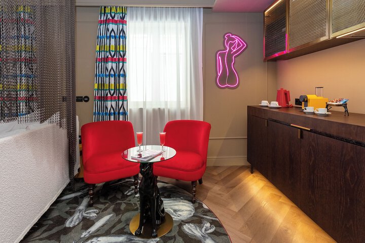 Room 66 of 141