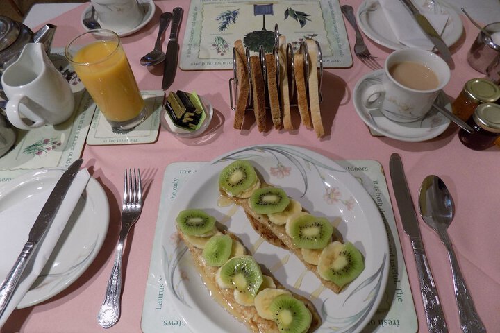Breakfast/Coffee Service 29 of 51