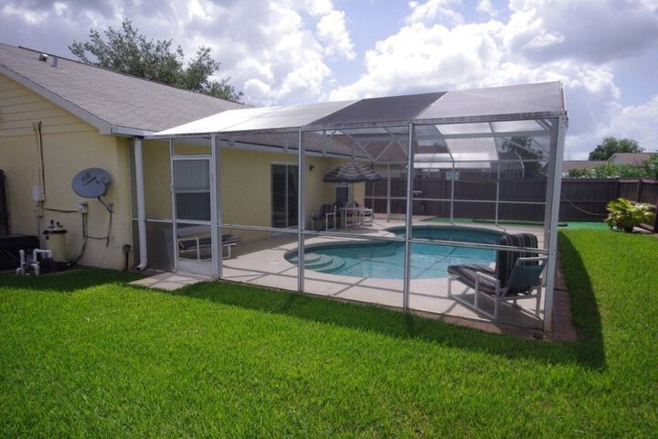 Hotel Exterior 41 of 41