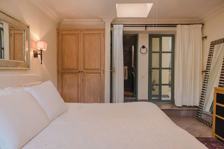 Room 21 of 59