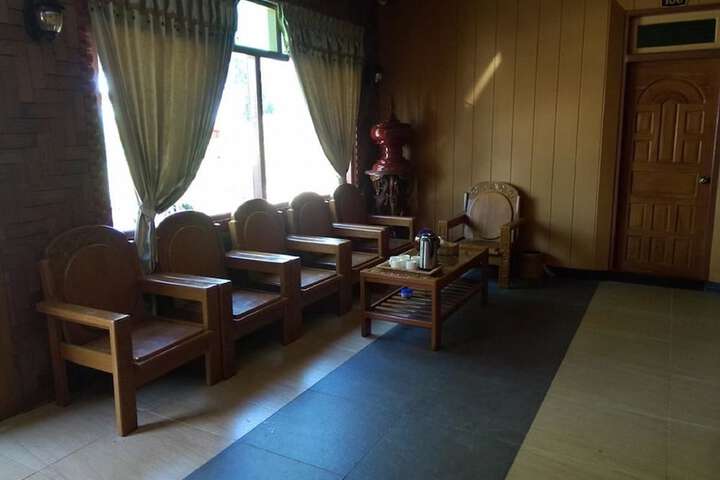 Hotel Interior 4 of 16