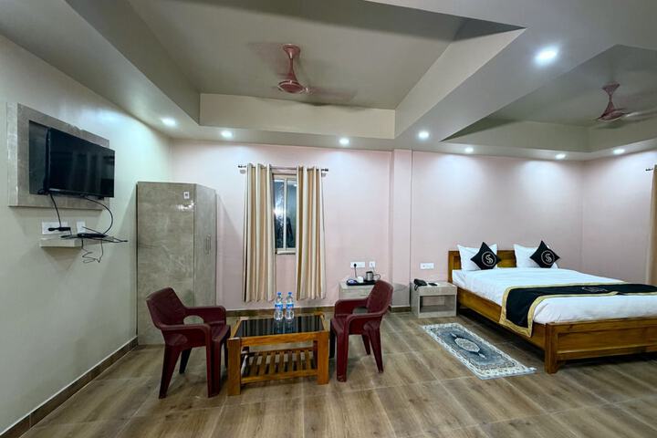 Room 15 of 52