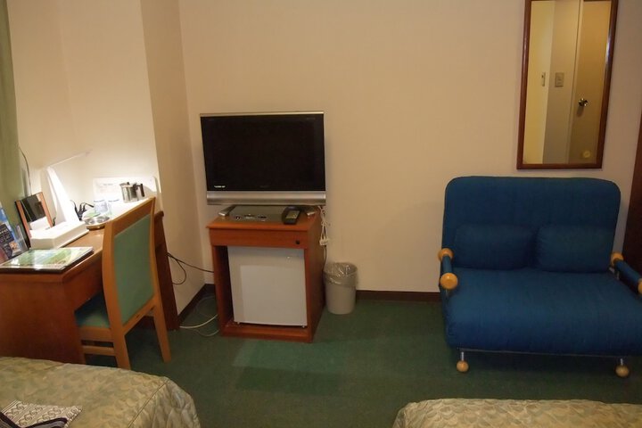 Room 5 of 45